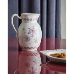 Bloomingville Wonderland Krug Rose Steingut, Weihnachtsgeschirr