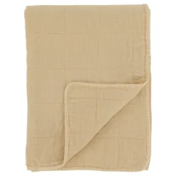 Chic Antique Aix Vintage Quilt