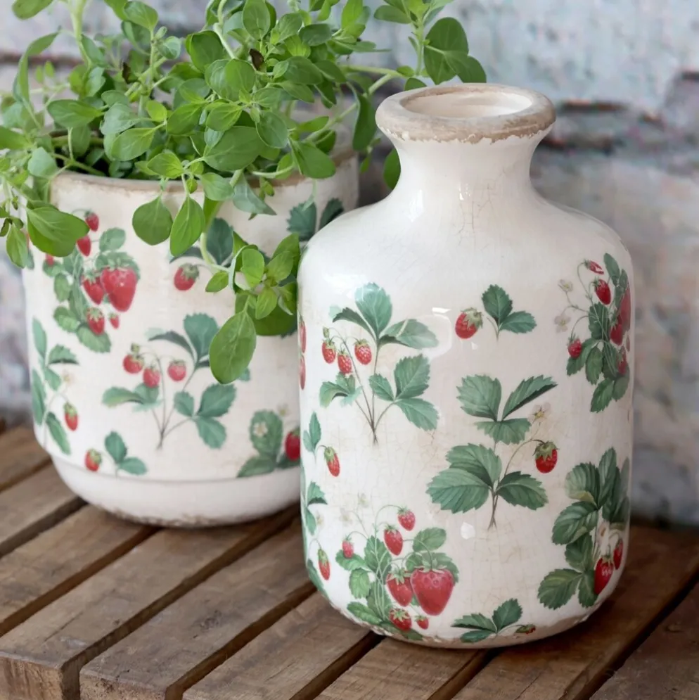 Chic Antique Dekoflasche Fraises Erdbeeren – Keramik im Landhausstil