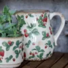 Chic Antique Fraises KeramikKanne mit Erdbeer-Motiv
