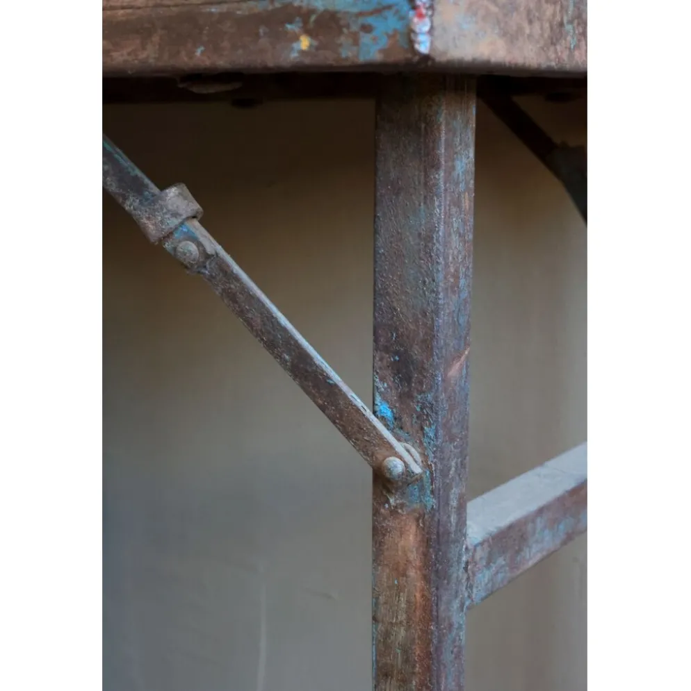 Chic Antique Grimaud Tisch aus Recyclingholz mit Eisenring