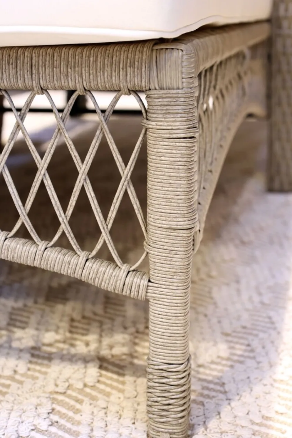 Chic Antique Liegestuhl mit Rädern – Geflochten, Landhausstil