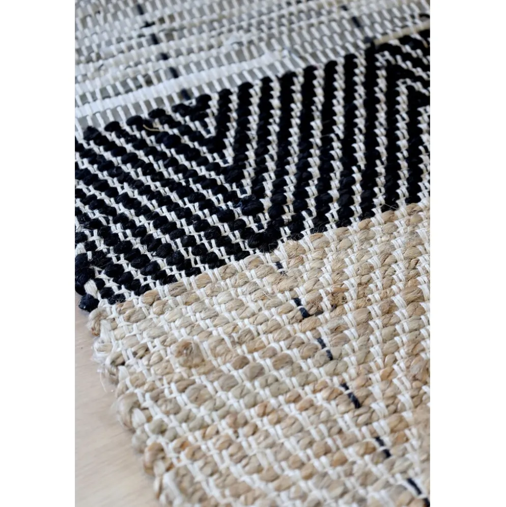 Chic Antique Teppich mit Streifen
