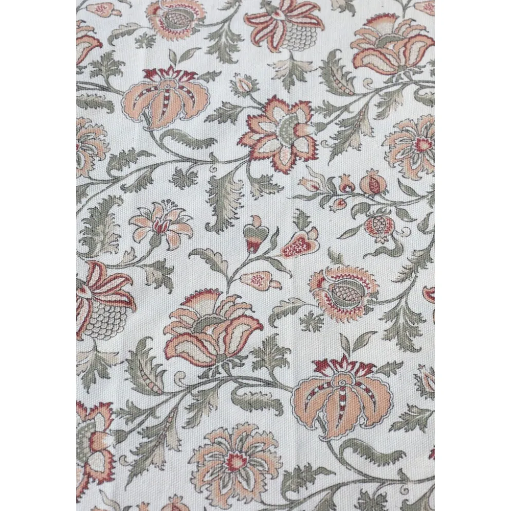 Chic Antique Tischdecke Aix mit Blumendruck