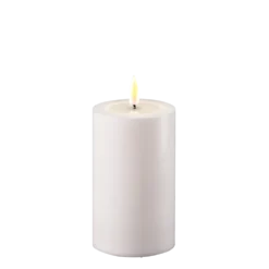 Deluxe Homeart LED Real Flame Outdoor Stumpenkerze weiß