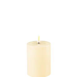 Deluxe Homeart LED Stumpenkerze Real Flame creme