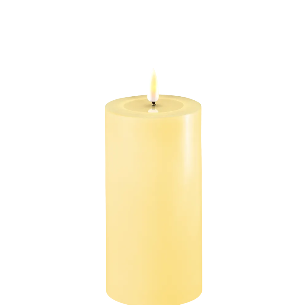 Deluxe Homeart LED Stumpenkerze Real Flame hellgelb