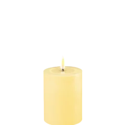 Deluxe Homeart LED Stumpenkerze Real Flame hellgelb