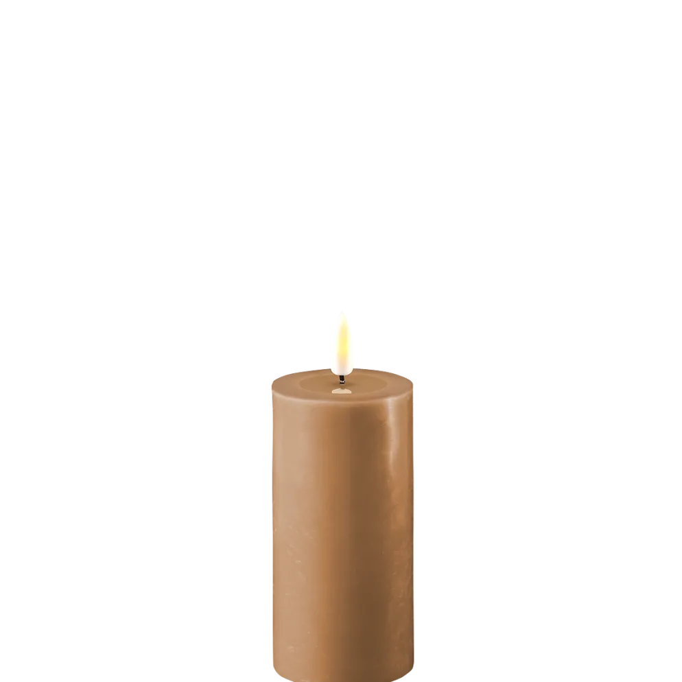 Deluxe Homeart LED Stumpenkerze Real Flame karamell