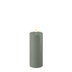 Deluxe Homeart LED Stumpenkerze Real Flame salbei green
