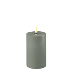 Deluxe Homeart LED Stumpenkerze Real Flame salbei green