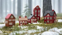 IB Laursen Teelichthaus Stillenat mit Schlitten